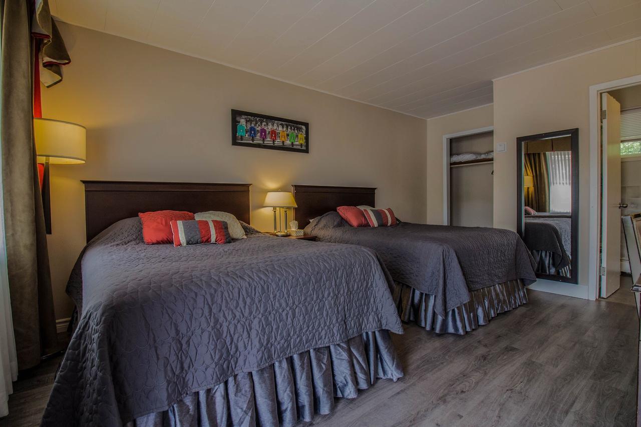 The White Horse Motel คอร์นวอลล์ ภายนอก รูปภาพ