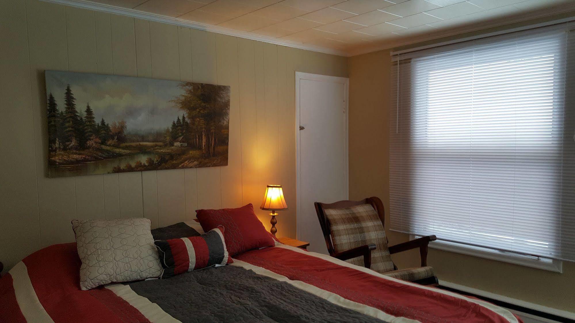 The White Horse Motel คอร์นวอลล์ ภายนอก รูปภาพ
